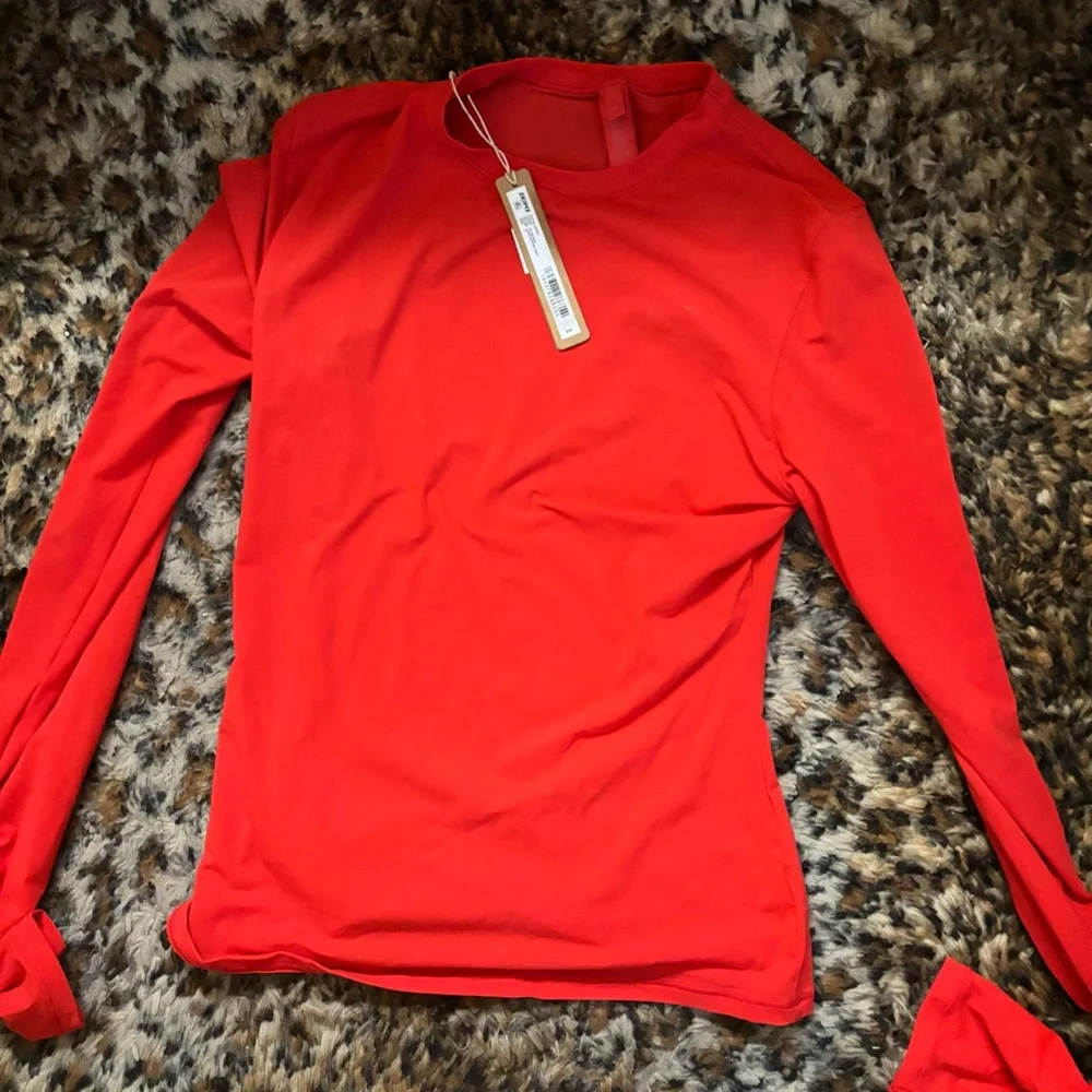 Skims top - Picture 2 of 2